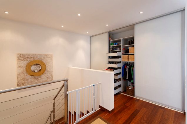 Einbauschrank in Gang Langenau 2