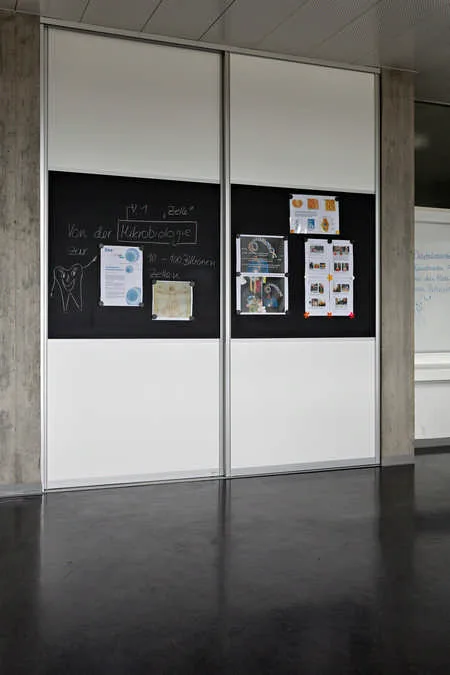 Schiebetüren mit Magnettafel Aarau