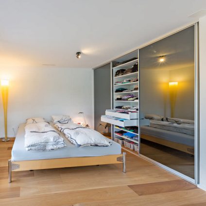Verspiegelter Einbauschrank Schlafzimmer Glarus 2