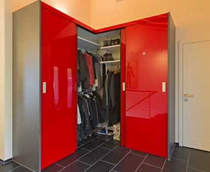 Hochglanz Ecklösung Silber Rot Lain 2