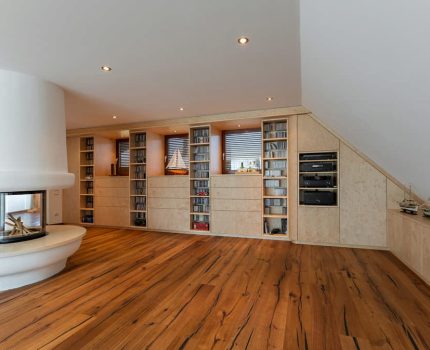 Wohnwand für Wohnzimmer in Holz furniert Feldkirch 0